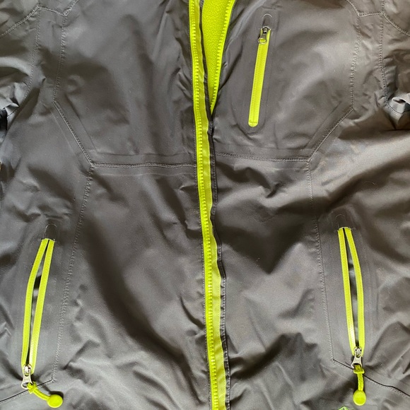 L.L. Bean Insulated Coat - Picture 6 of 7